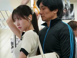 Màn trình diễn đầy phấn khích đầu tiên của Tanhua mới~ Cô gái 27 tuổi với bộ ngực cúp D, cặp ngực tuyệt đẹp này thật xứng đáng! Thổi kèn, quan hệ từ phía sau, ngực lắc lư và thở hổn hển, thật phấn khích...